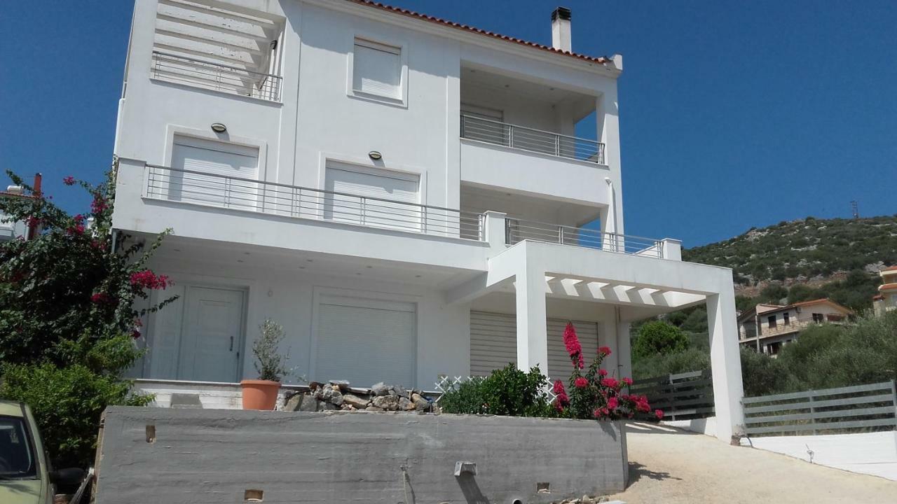 Aliveri Flat With Sea View Kültér fotó